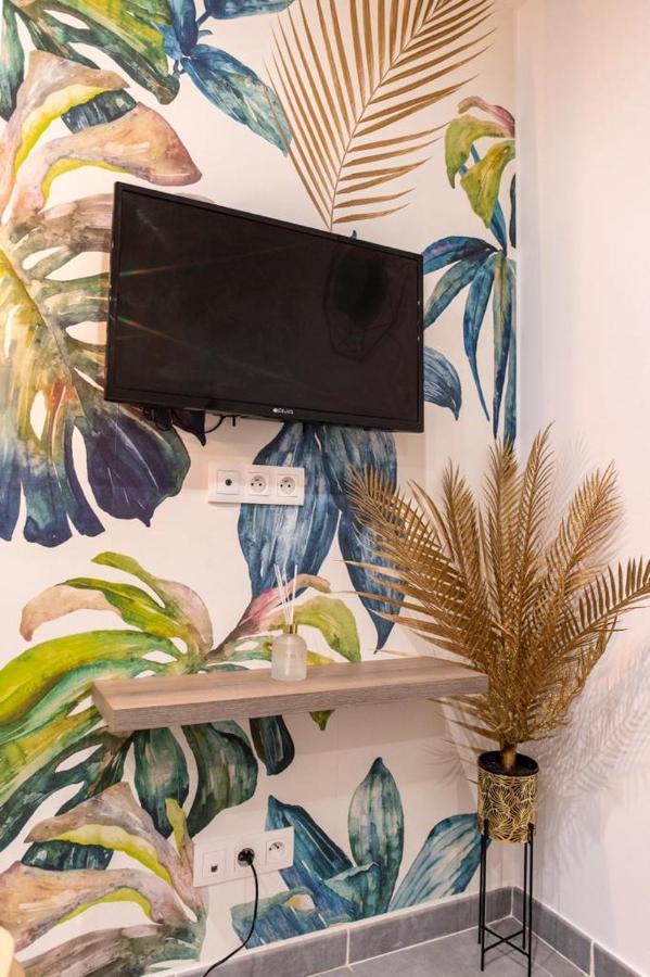 Studio Cosy Au Coeur De L'Ecusson - Arenes A 2 Min 尼姆 外观 照片