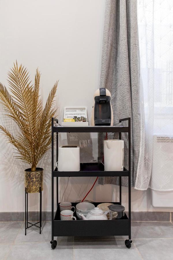 Studio Cosy Au Coeur De L'Ecusson - Arenes A 2 Min 尼姆 外观 照片