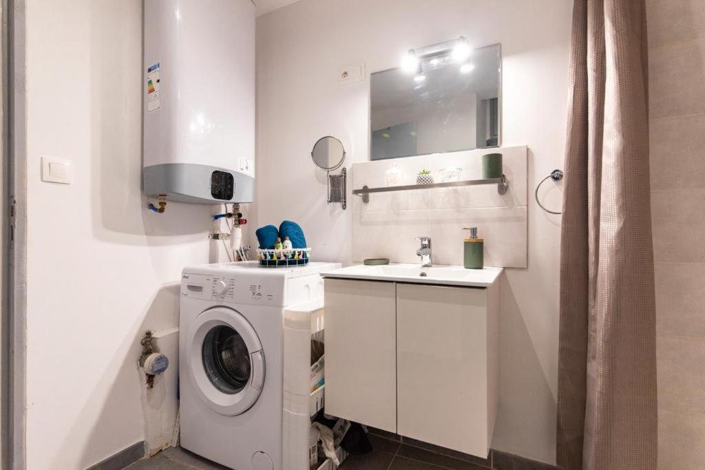 Studio Cosy Au Coeur De L'Ecusson - Arenes A 2 Min 尼姆 外观 照片